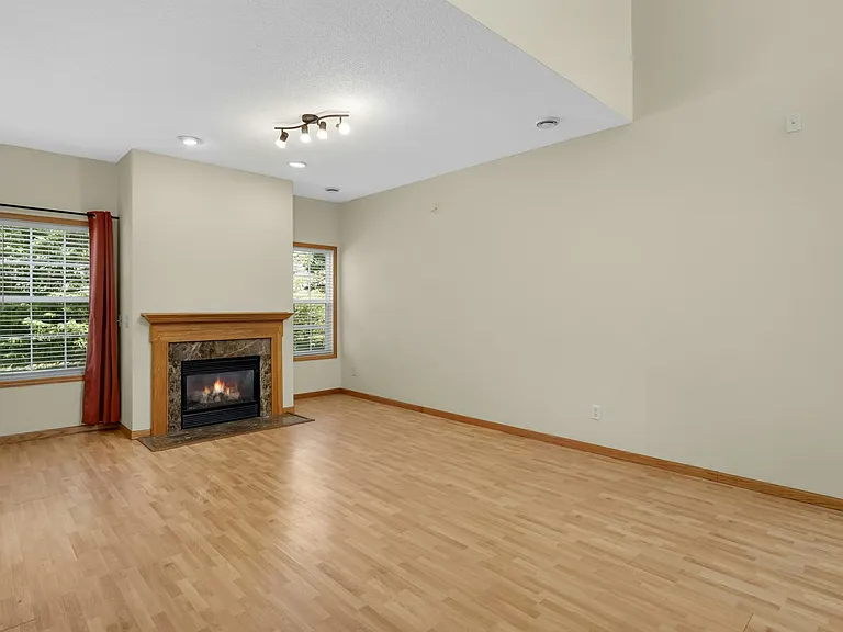 6869 Folkestone Rd — Photo 13