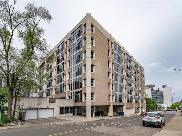 120 Jackson St W, Hamilton, ON L8P 0A4