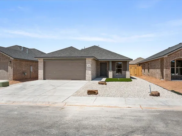 2415 Bryan Ave, Wolfforth, TX 79382