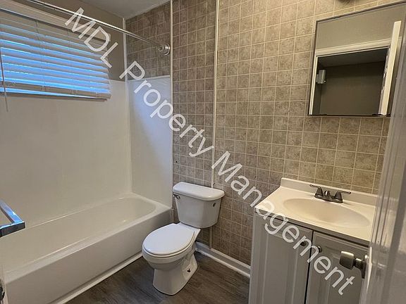 2nd image of 2809 S Jefferson Ave