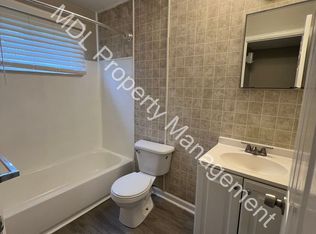2809 S Jefferson Ave, Saginaw, MI 48601