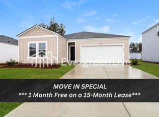 107 Crimson Ln, Bloomingdale, GA 31302