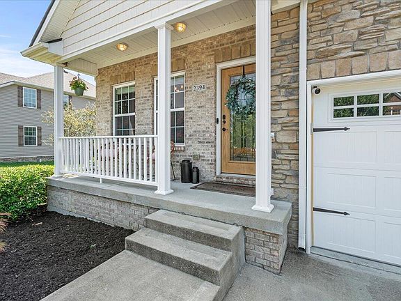 4th image of 2394 Patchen Wilkes Dr