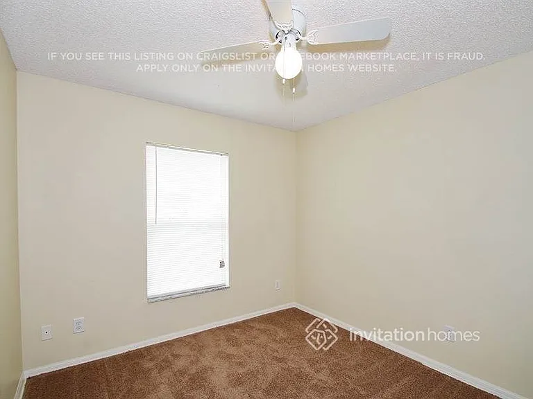 3009 Tropical Cir SE — Photo 9