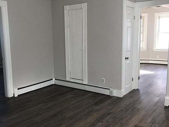 5th image of 15 Lenox Ave #1