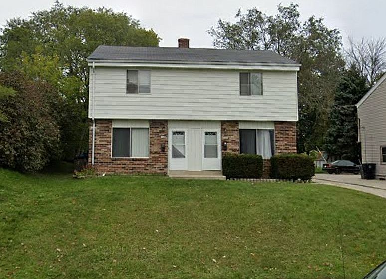 1st image of 3420 E Grange Ave