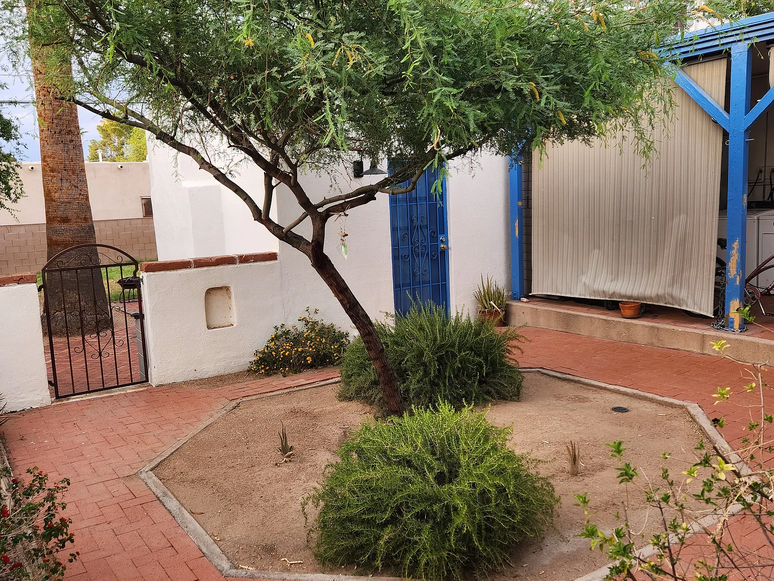 4 bed, 1750 sqft, $3,000 — Photo 4
