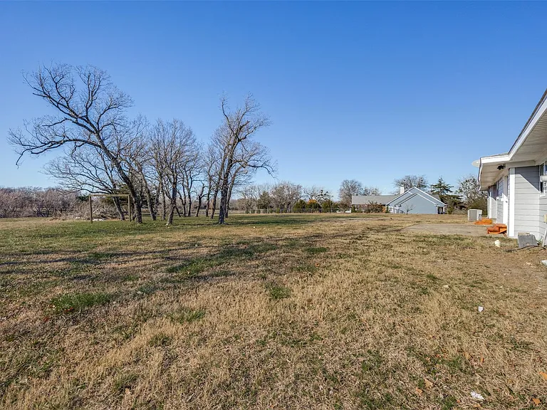 226 Glen Meadows Dr — Photo 22