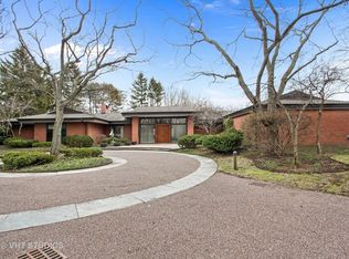 657 Hibbard Rd, Winnetka, IL 60093