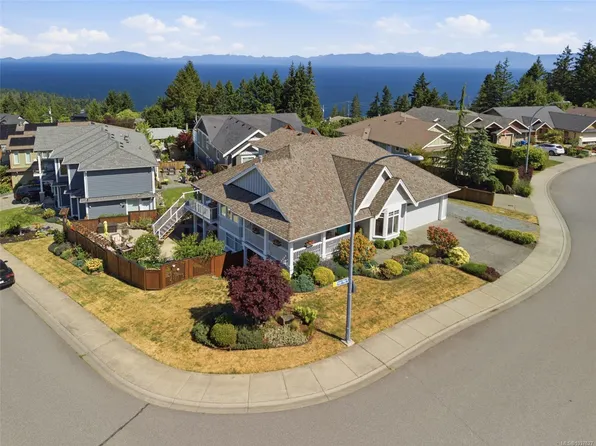 5566 Cougar Ridge Pl, Nanaimo, BC V9T 5R6