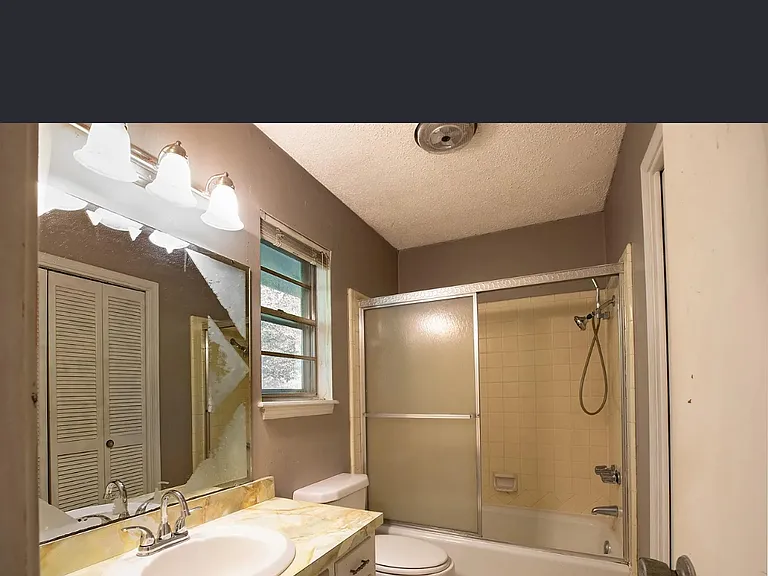 5518 W 20th Ave — Photo 3