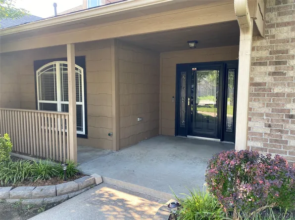 1996 Graham Ave, Pryor, OK 74361