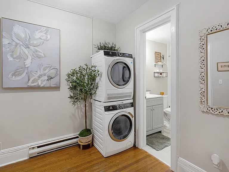 1030 Willow Ave #2 — Photo 15