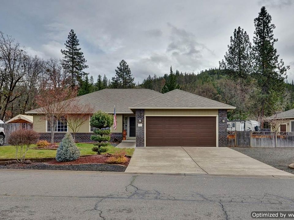 1st image of 530 Yew Wood Dr