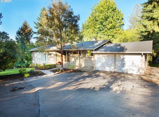 1293 Timberline Dr, Lake Oswego, OR 97034