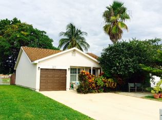 22979 Sandalfoot Blvd, Boca Raton, FL 33428