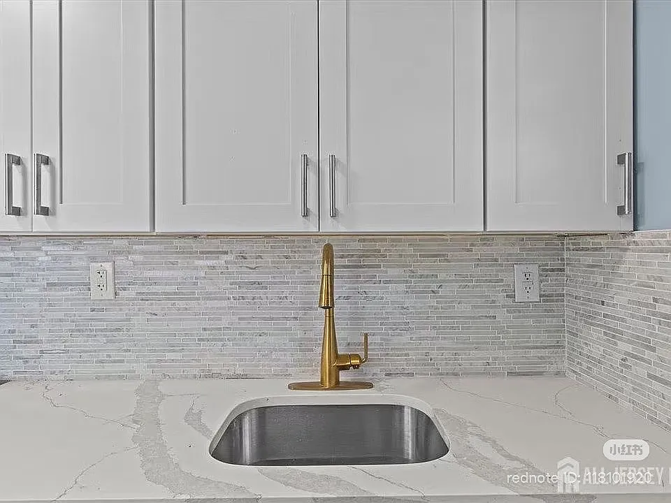 6 S 9th Ave, Unit 1 — Photo 3