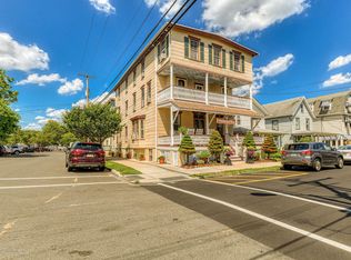 37 Bath Ave, Ocean Grove, NJ 07756
