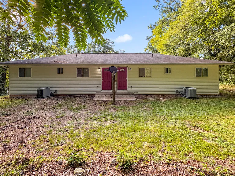 6913 Martha Ave #A — Photo 17