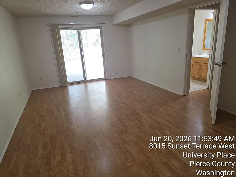 Non-PM_Ho_8013/8015 T — Photo 17