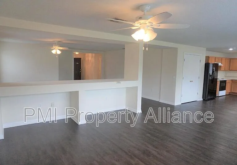 1153 Elderberry Dr — Photo 9