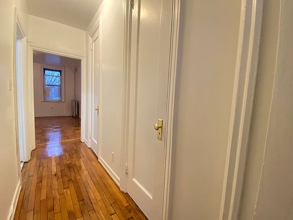 3rd image of 731 W 183rd St #Bk