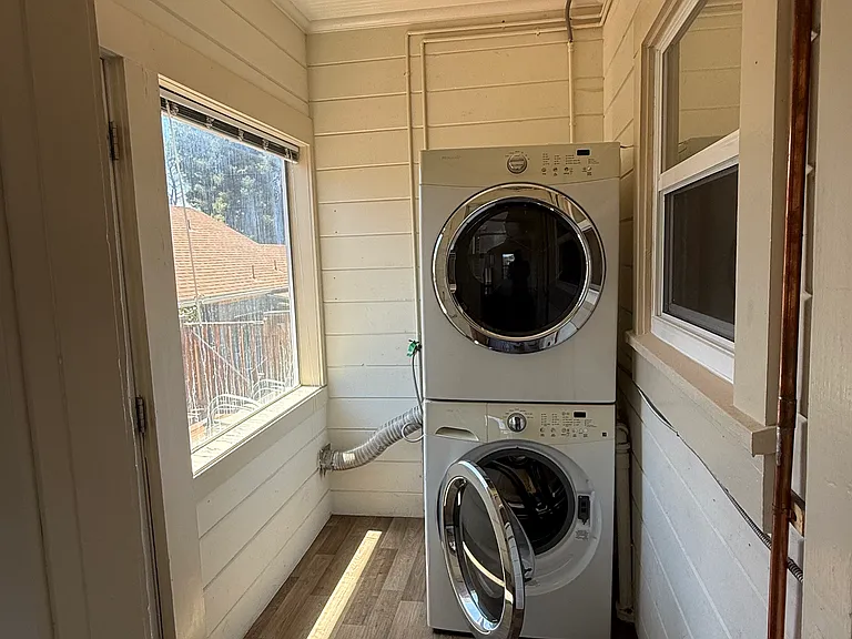 707 Aileen St #701 — Photo 8