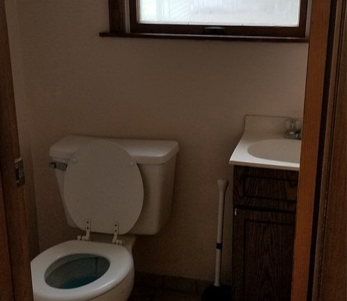 5th image of 249 Oakwood Ave