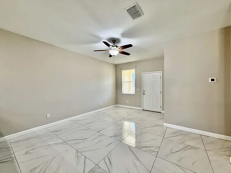 2 W Orange St #101 — Photo 13