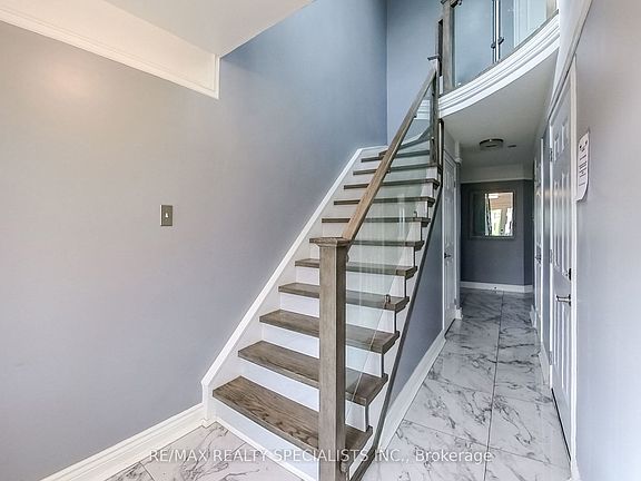 4th image of 4806 Rosebush Rd