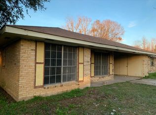 1227 Cherbourg St, Opelousas, LA 70570