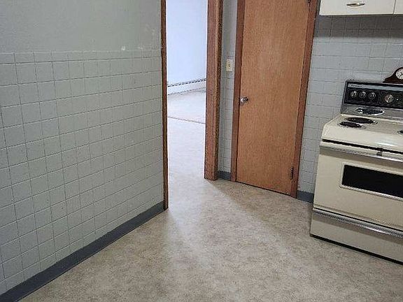 5th image of 1030 1st Ave APT 1