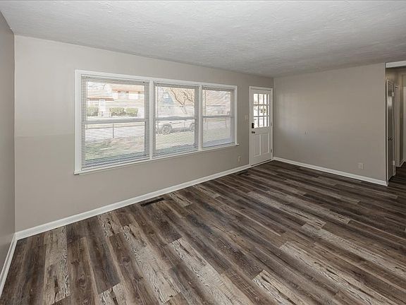 3rd image of 4061 N Webster Ave