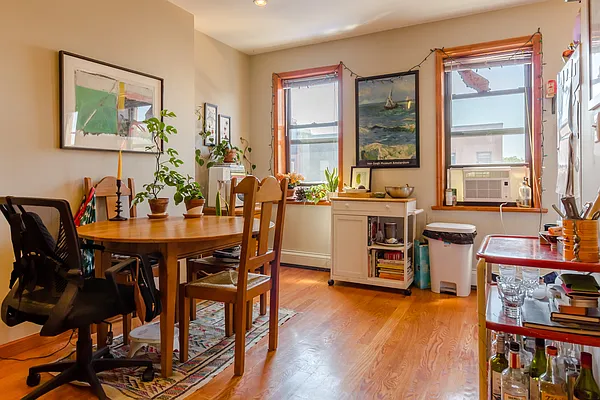 Rented by E House Realty & Management Inc. | media 15