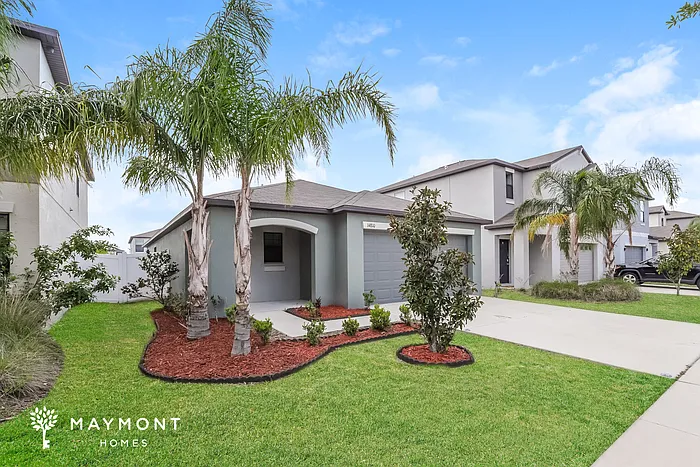 3 bed, 2.0 bath, 1461 sqft, $1,945 — Photo 3