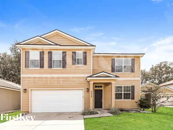 8058 Brothers Walk Ln, Jacksonville, FL 32277