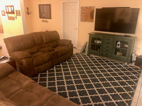 4th image of 972 Oak Arbor Cir