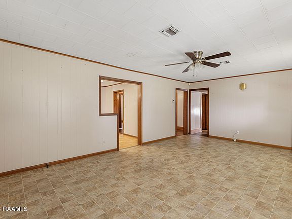 4th image of 509 Adrienne St