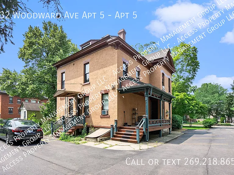 232 Woodward Ave #5 — Photo 11