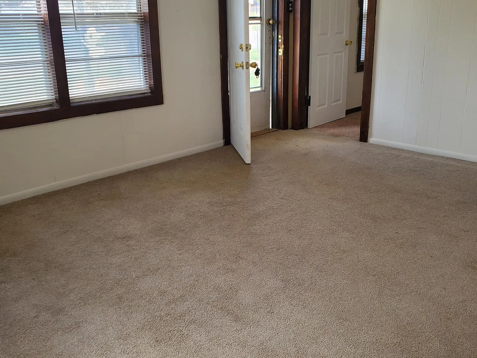 1 bed, 680 sqft, $1,000 — Photo 3