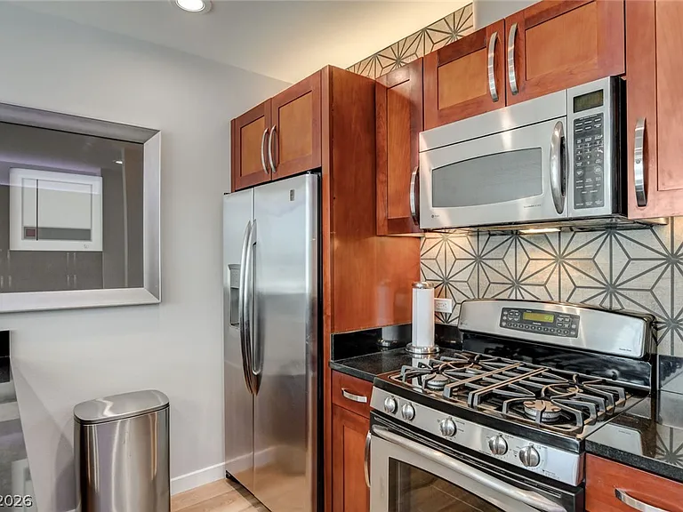 4575 Dean Martin Dr #2405 — Photo 17