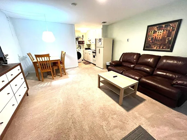 2500 N 45th St #1 — Photo 2