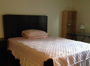 70 Charter Oaks Dr APT 1, Amherst, NY 14228