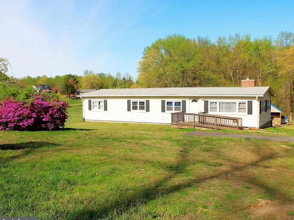 3730 Hunting Creek Rd, Huntingtown, MD 20639