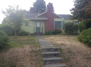 9247 12th Ave NW, Seattle, WA 98117