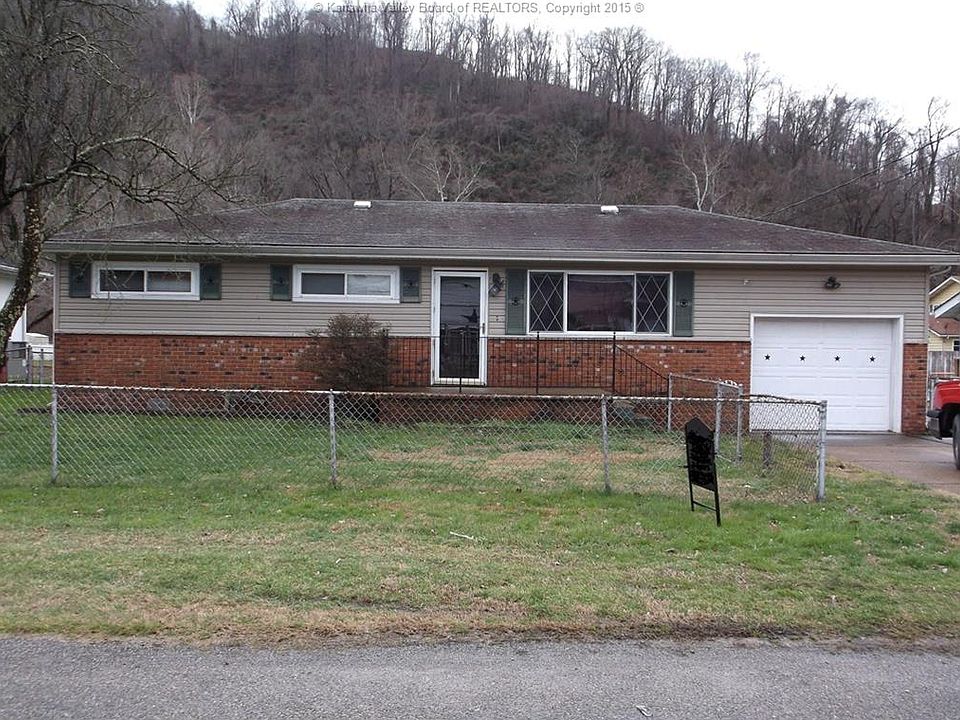 1st image of 7 Adena Dr