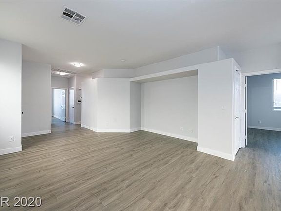 3rd image of 8908 Ackerman Ave