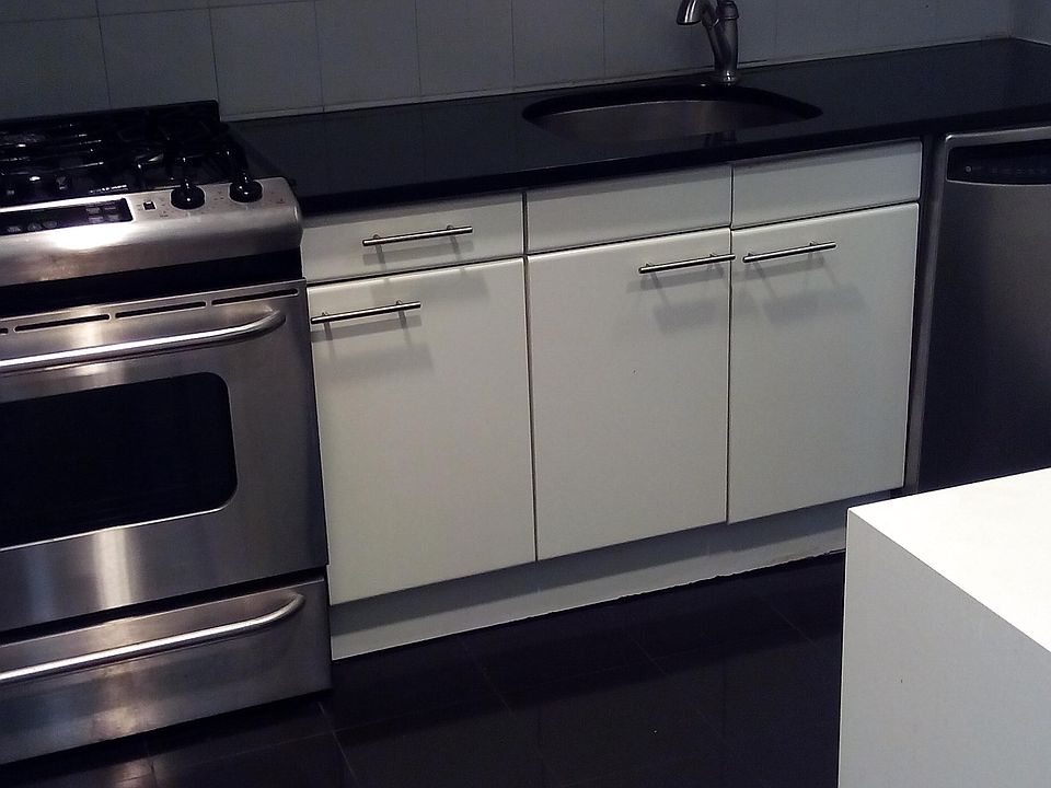 1st image of 146 W 57th St APT 66D