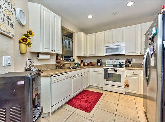 5th image of 1340 Mariposa Cir APT 101