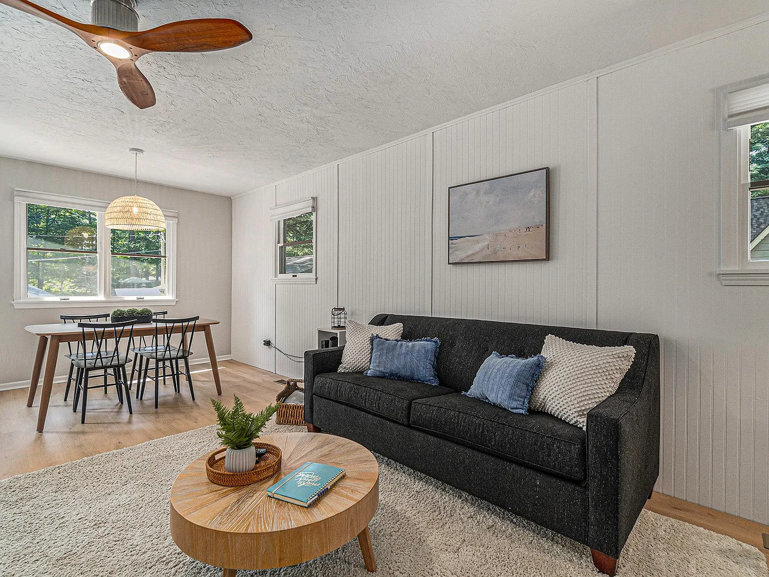 4 bed, 1728 sqft, $2,900 — Photo 3
